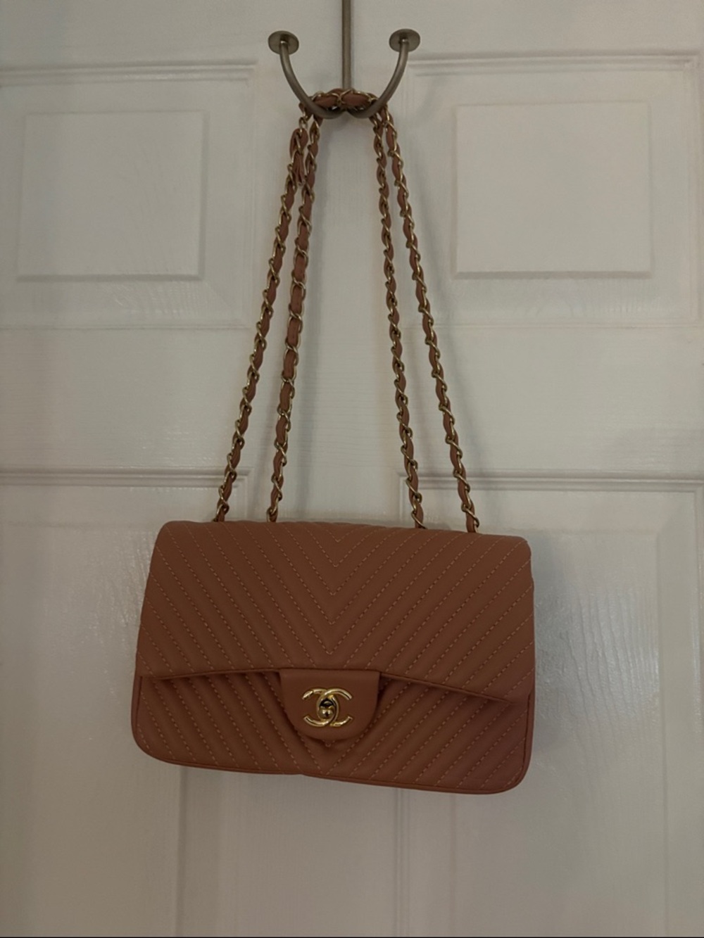 CHANEL Quilted Chain Shoulder Bag - Tan